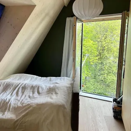 Apartment New, Unique, Sauna, Massage Bath, Balcony, Quiet *